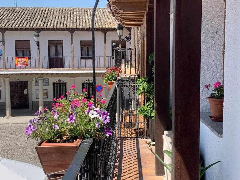 El Balcon De La Rosa Apartment La Puebla de Montalban Exterior photo